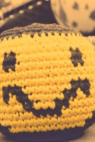 Вязанный смайлик обои