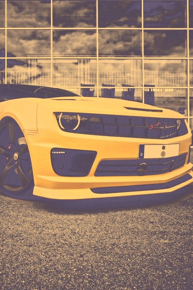 Желтый монстр обои