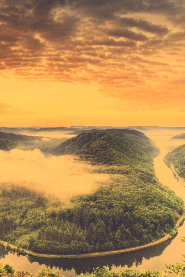 Кривая река обои