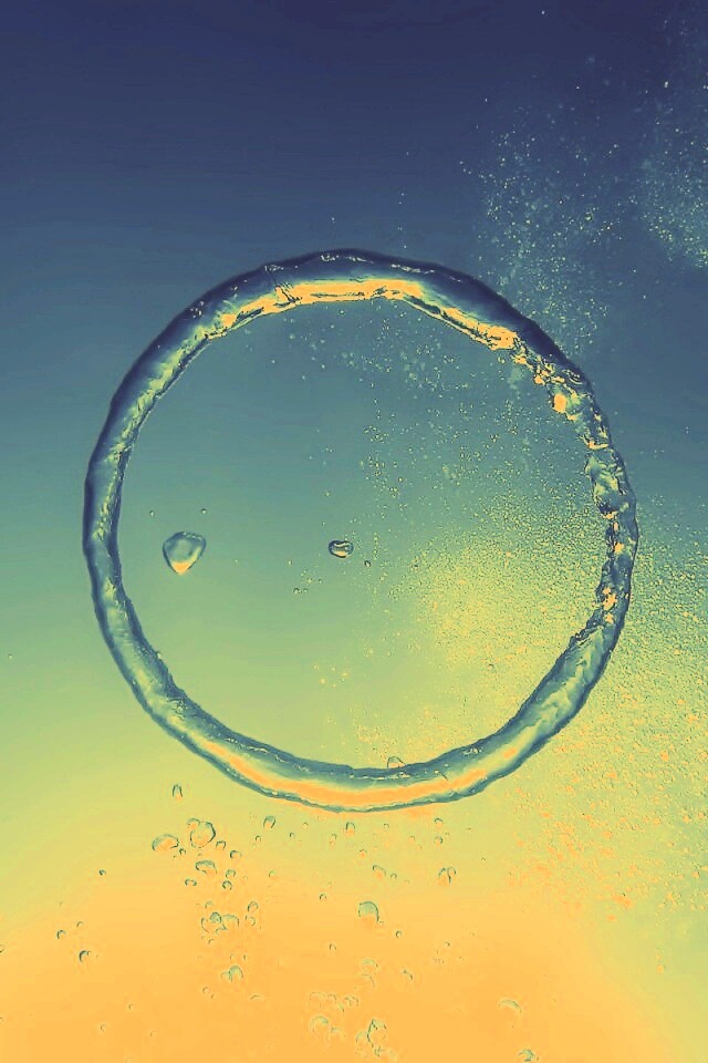 Кольцо из воды обои