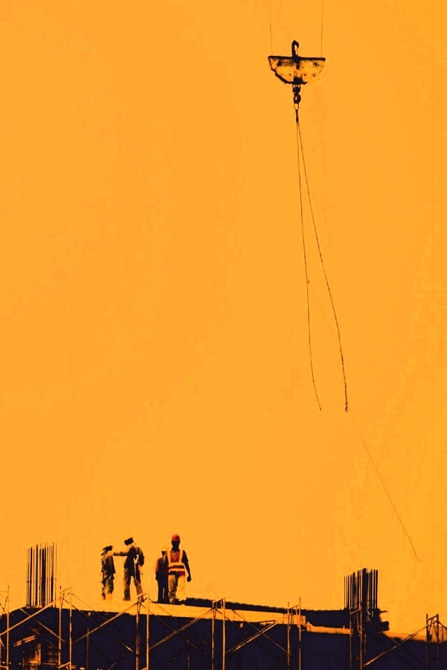 Строители на объекте обои