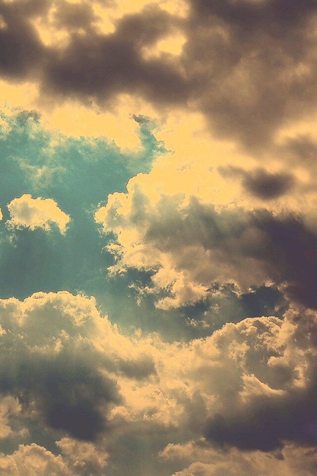 Тенистые облака обои