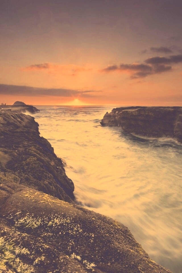 Каменистый пролив обои