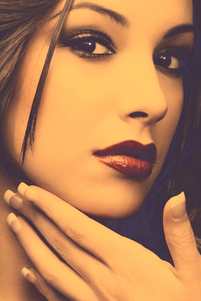 Красивое лицо обои