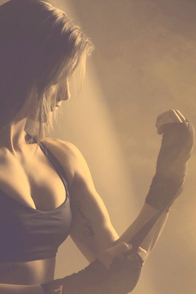 Спортивная девушка обои