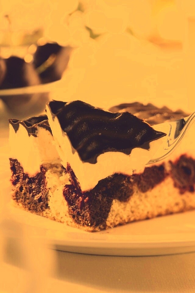 Вишневое пирожное обои