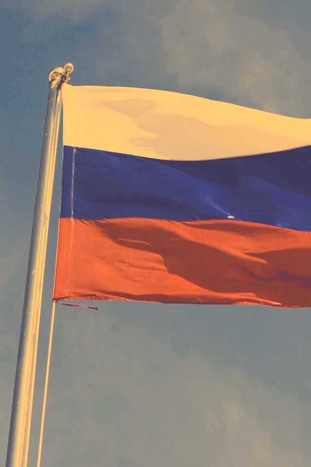 Флаг России на флагштоке обои