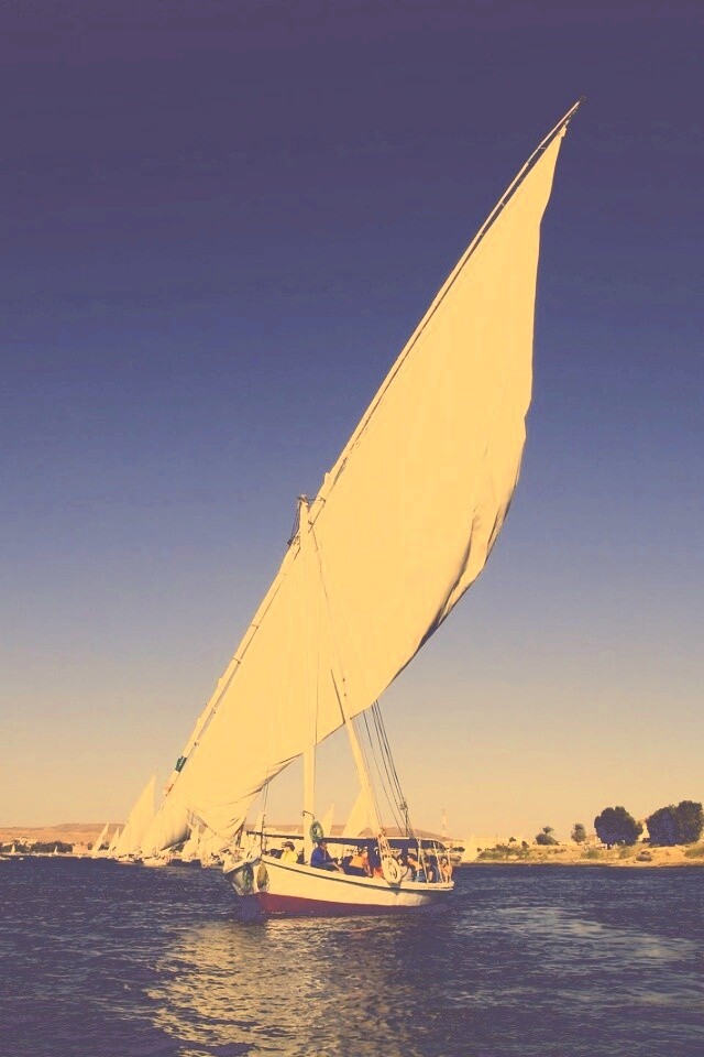 Под парусами обои