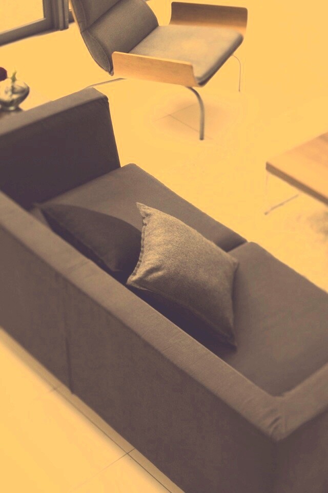 Черная мебель обои