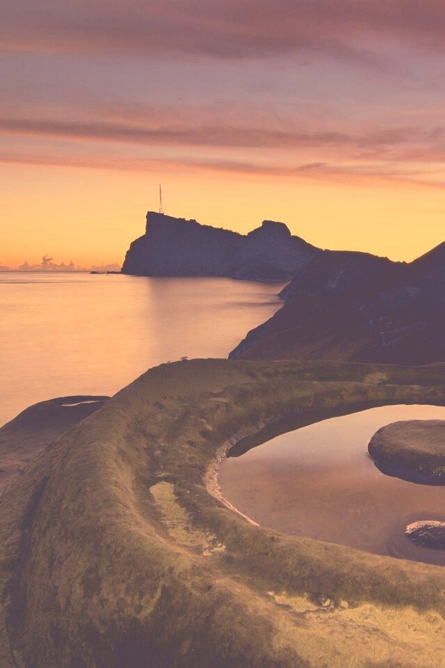 Закат на побережье обои