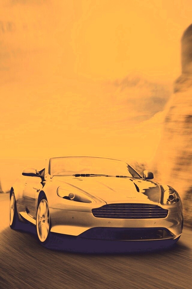 Aston Martin на повороте обои