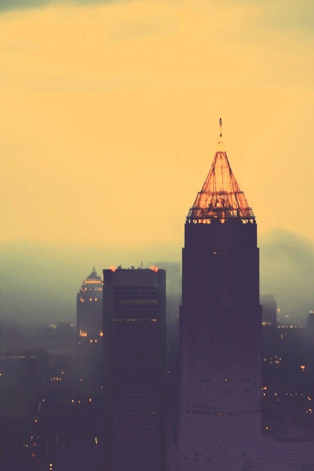 Небоскребы в тумане обои