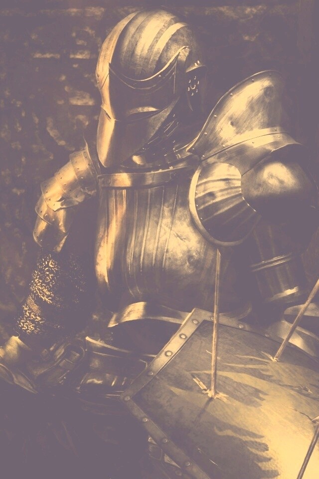 Поверженный рыцарь в доспехах обои