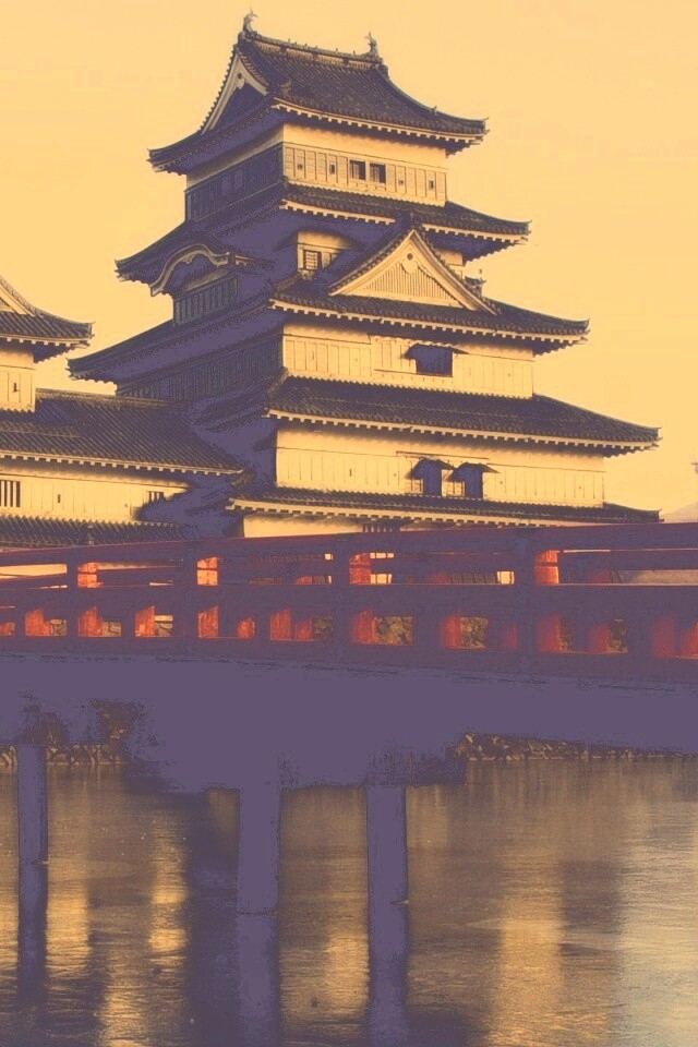 Дом на берегу обои