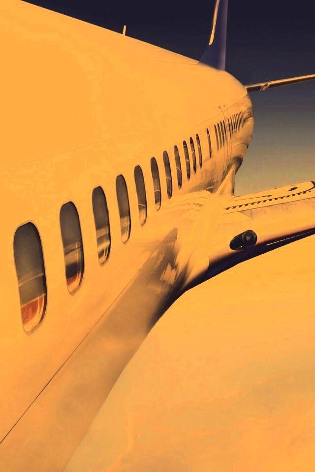 Вид на борт самолёта обои