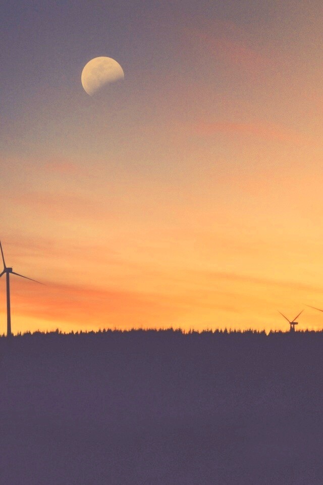 Закат за холмом обои