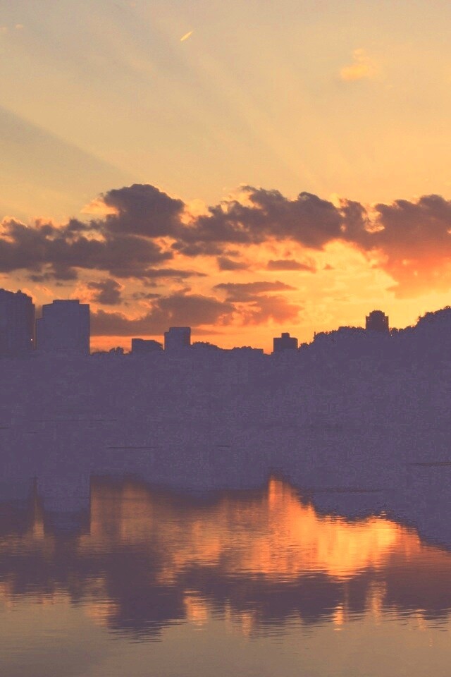 Закат над городом обои