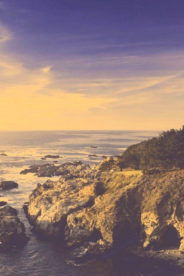 Скалистый берег обои