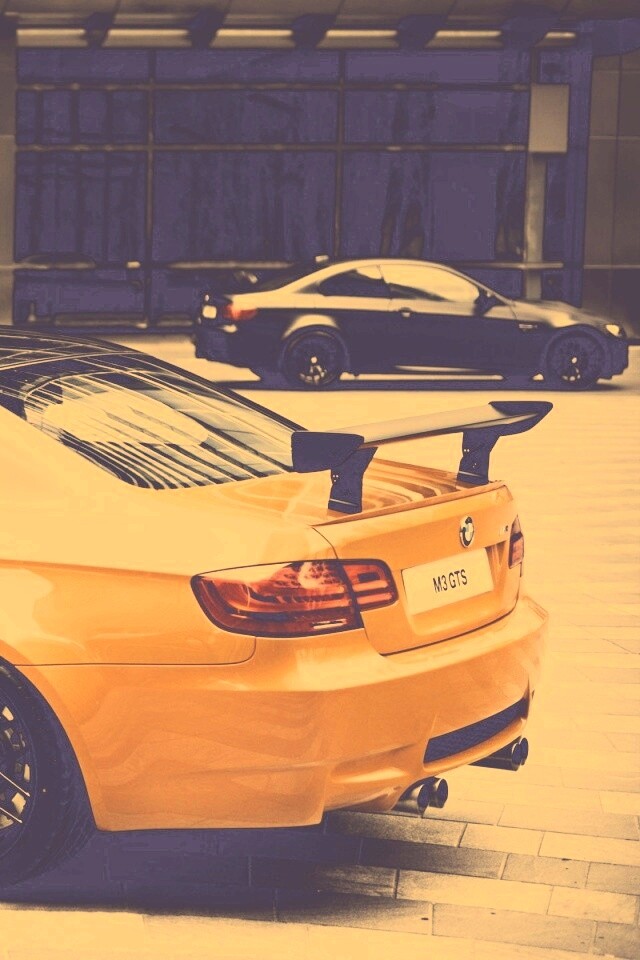 Оранжевый BMW M3 обои