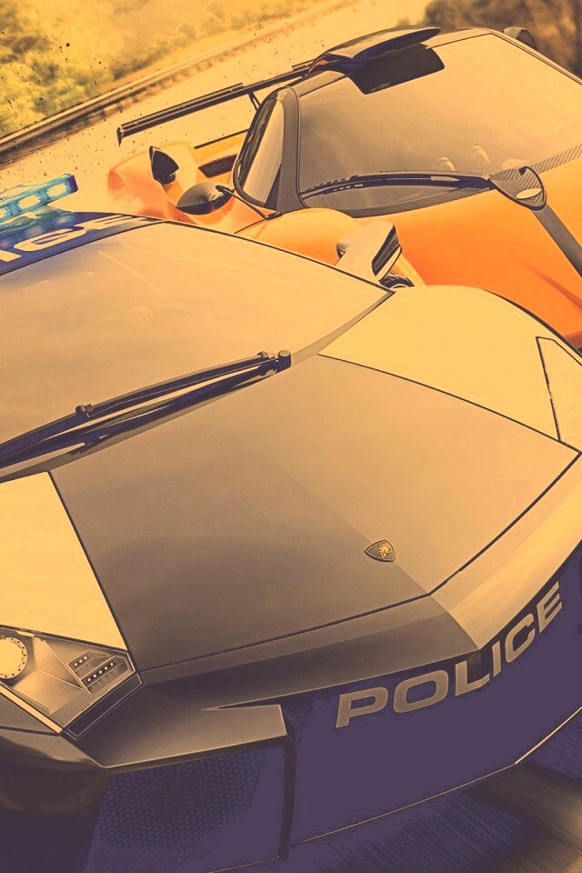 Полицейская погоня из Need For Speed обои