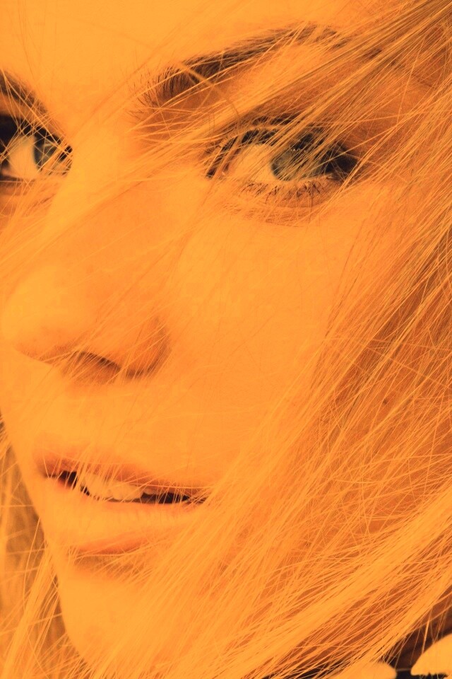 Завораживающий взгляд обои