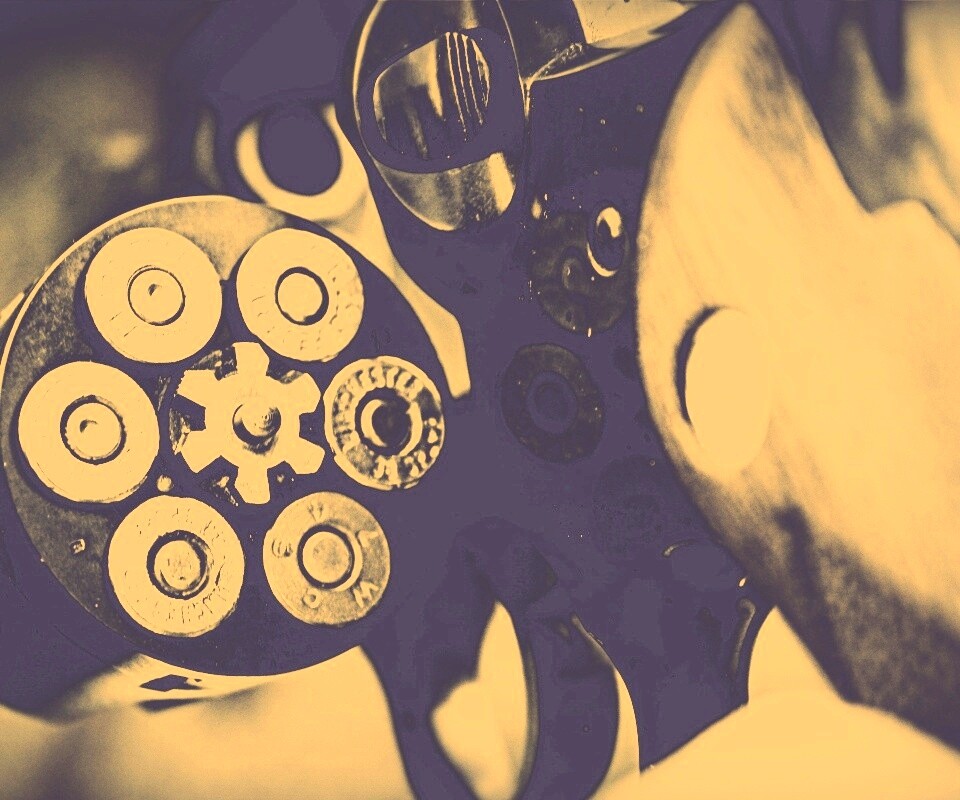 Револьвер обои