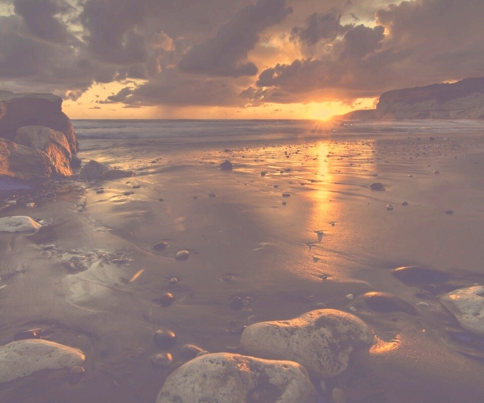 Закат солнца на пляже обои