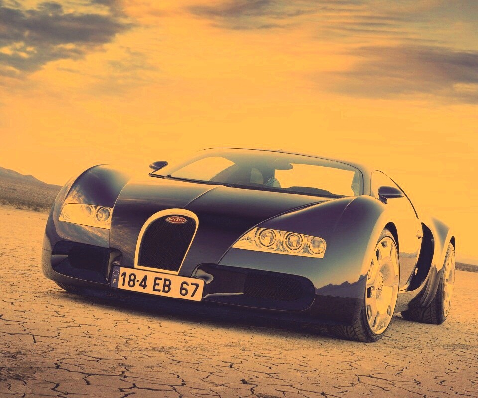 Бугатти в пустыне обои