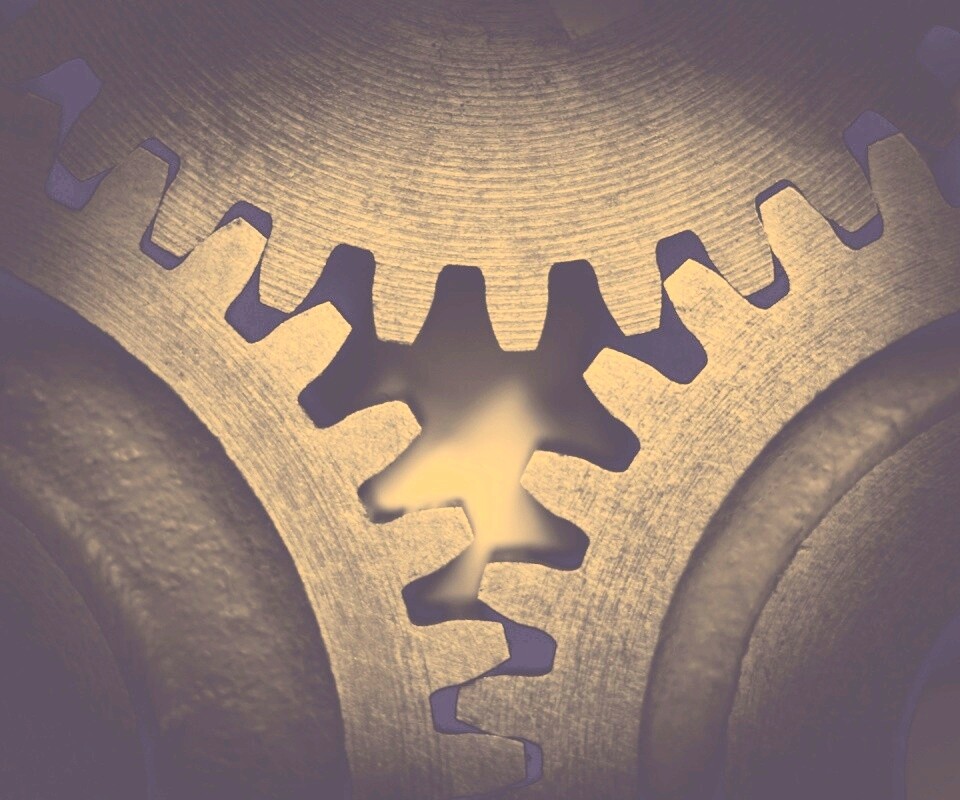 Три сцепленных шестерни обои