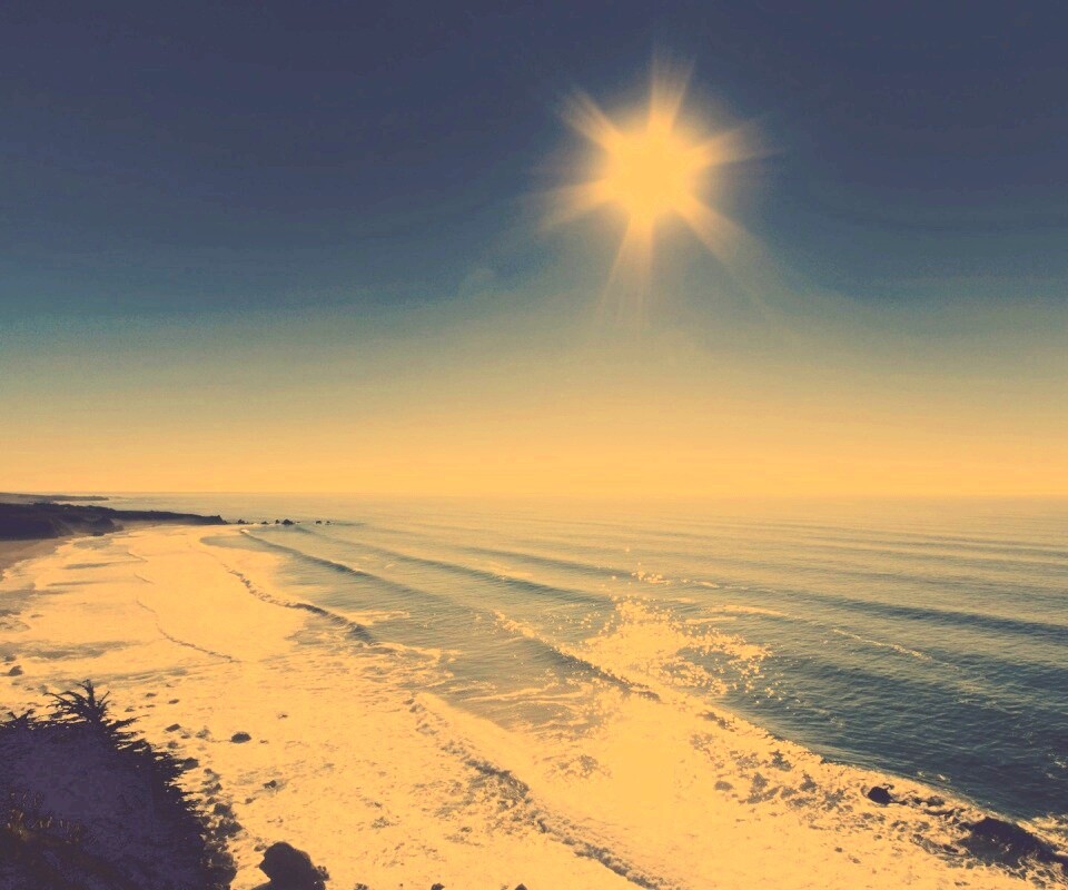 Солнце над морем обои