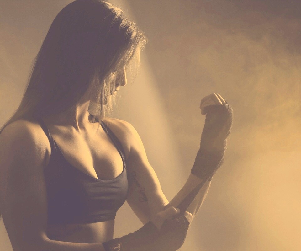 Спортивная девушка обои