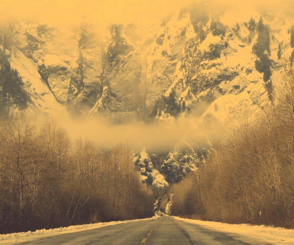 Дорога к скале обои