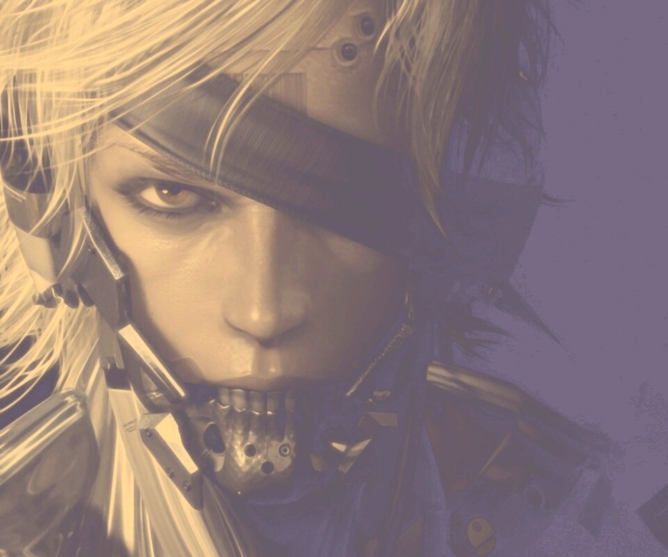 Потрепанные в боях обои