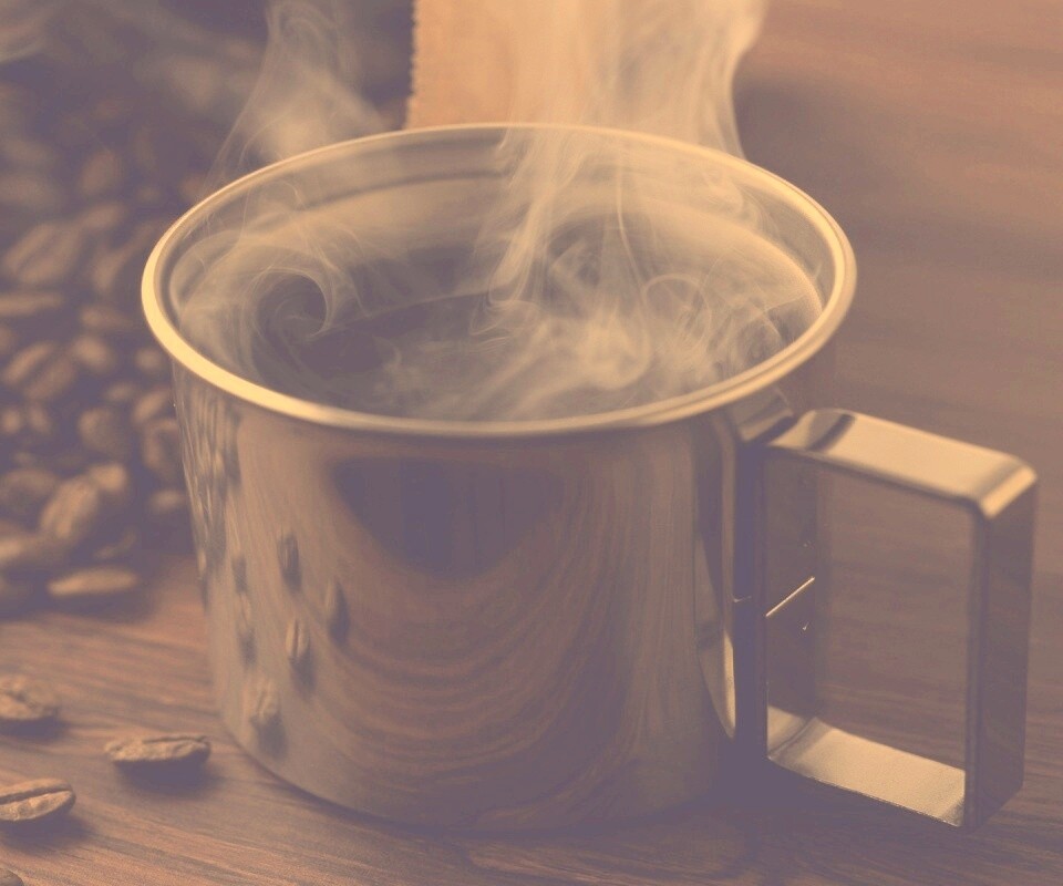 Чашка свежесваренного кофе обои