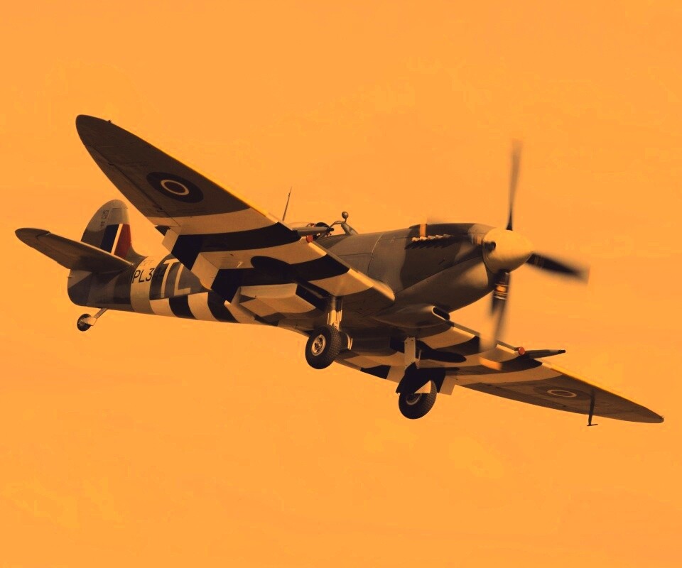 Истребитель времён Второй Мировой Войны обои
