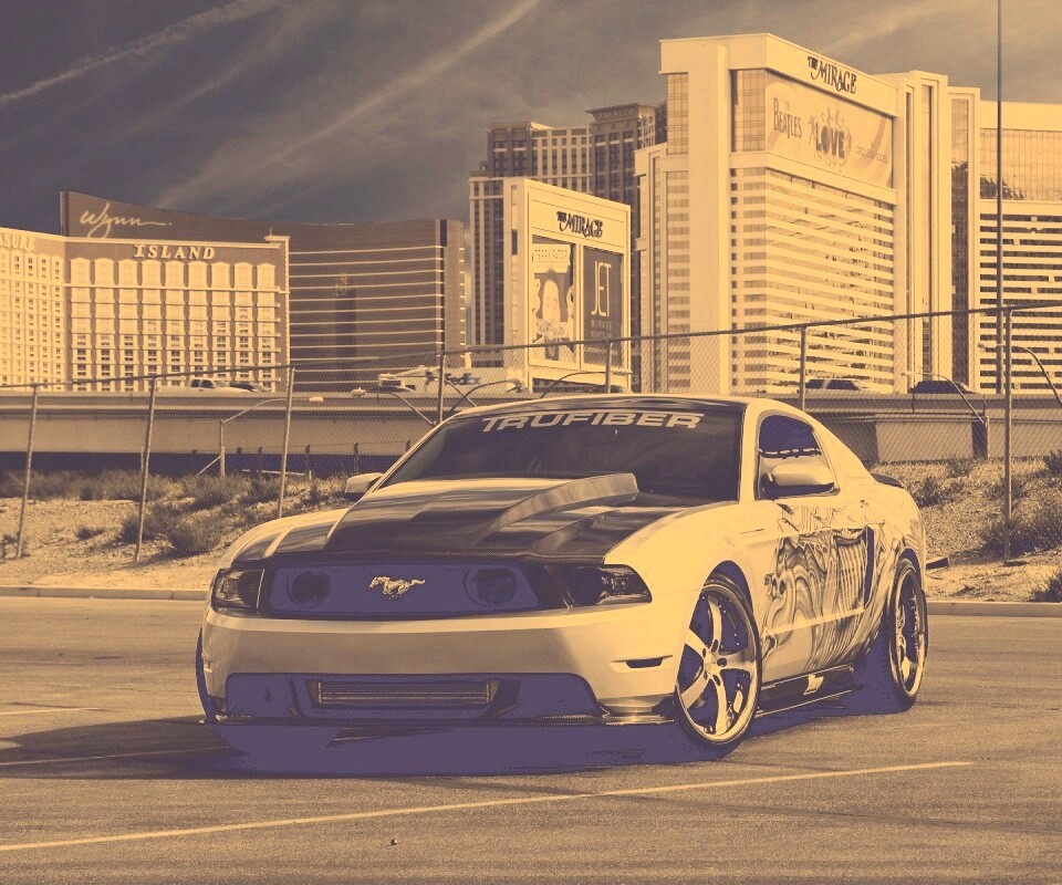 Тюнингованный Форд Мустанг обои