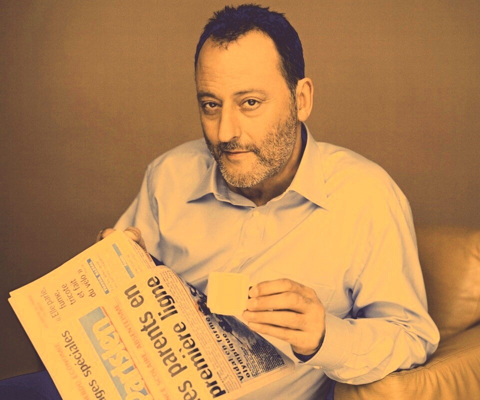 Жан рено пьет кофе обои