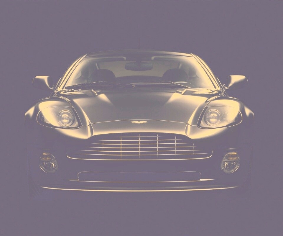 Aston Martin Vanqish обои