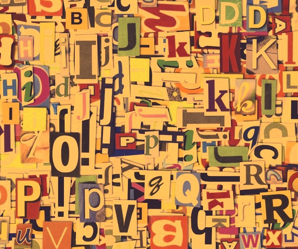 Буквы вырезанные из журналов обои