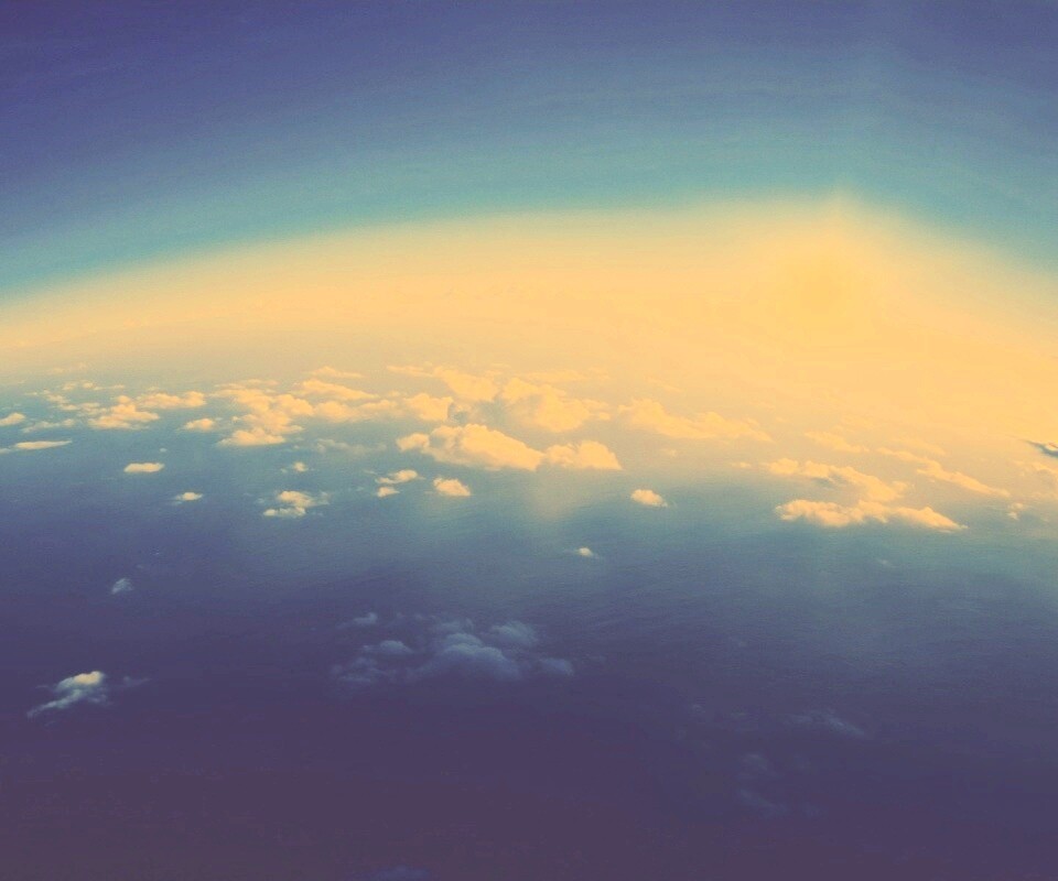 Вид с верхних слоёв атмосферы обои