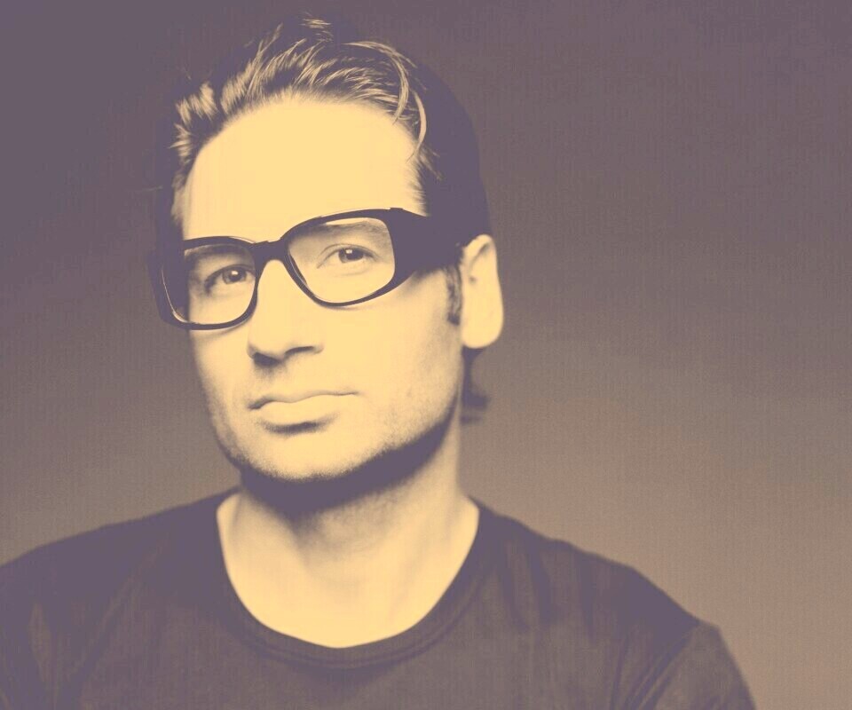 Дэвид Духовны обои