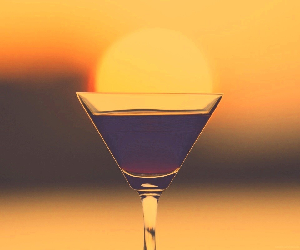 Солнце в бокале обои