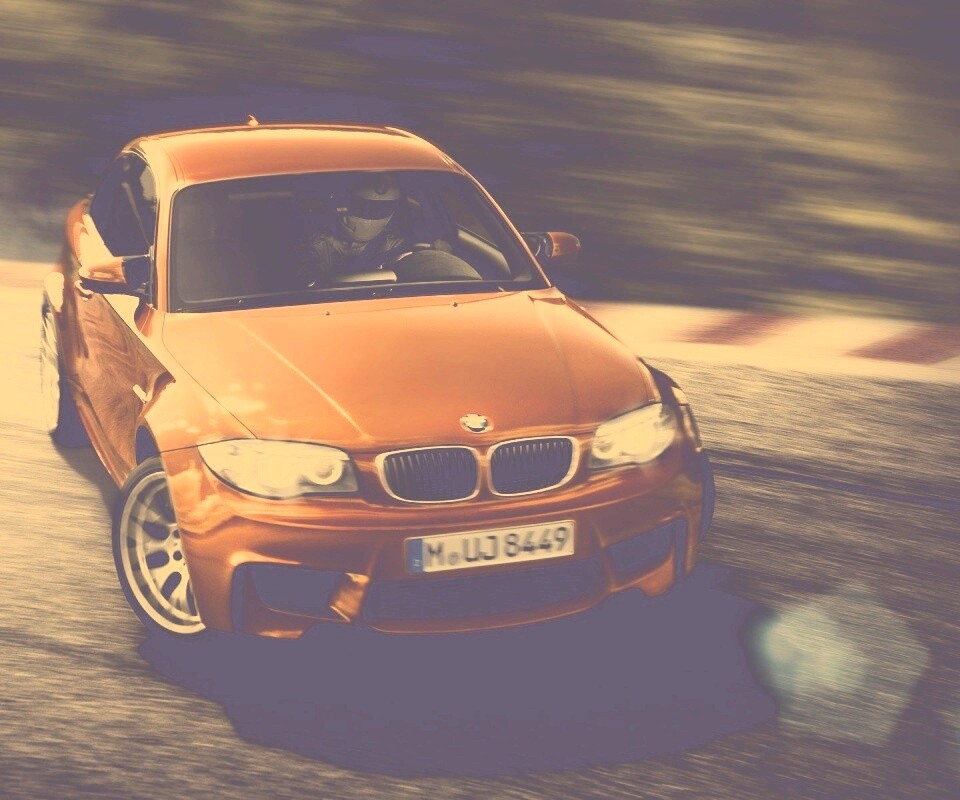 BMW M1 в заносе на треке обои