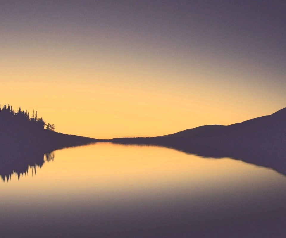 Гладкое озеро обои