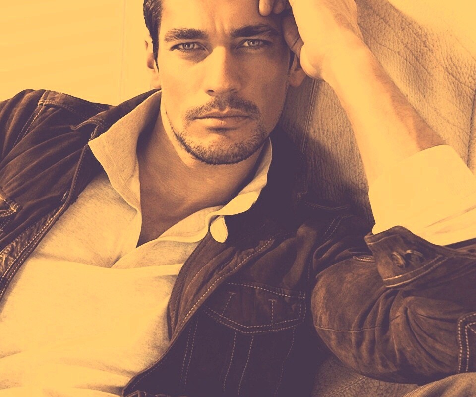 Парень в куртке обои