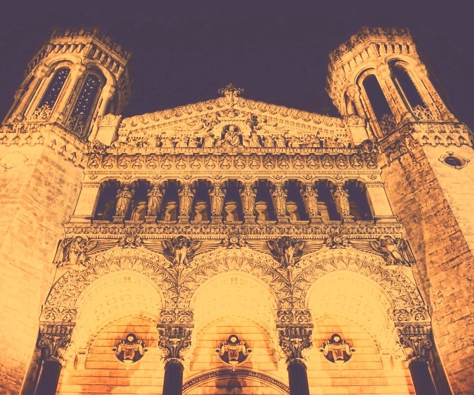 Базилика Нотр-Дам-де-Фурвьер обои