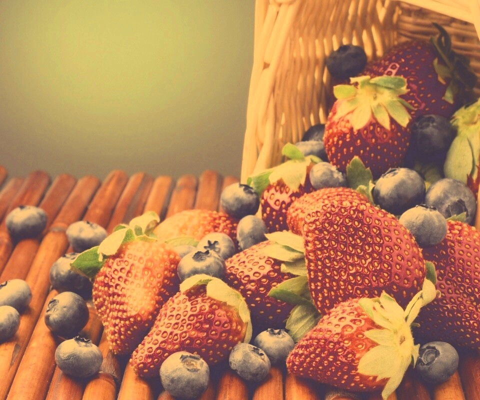 Спелые ягоды обои