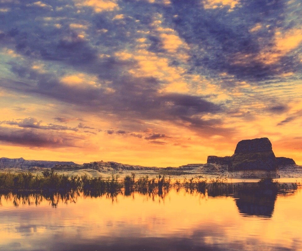 Горное озеро обои