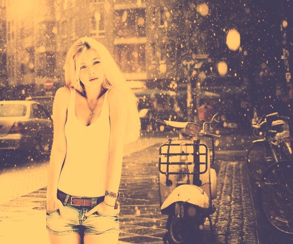 Девушка и плохая погода обои