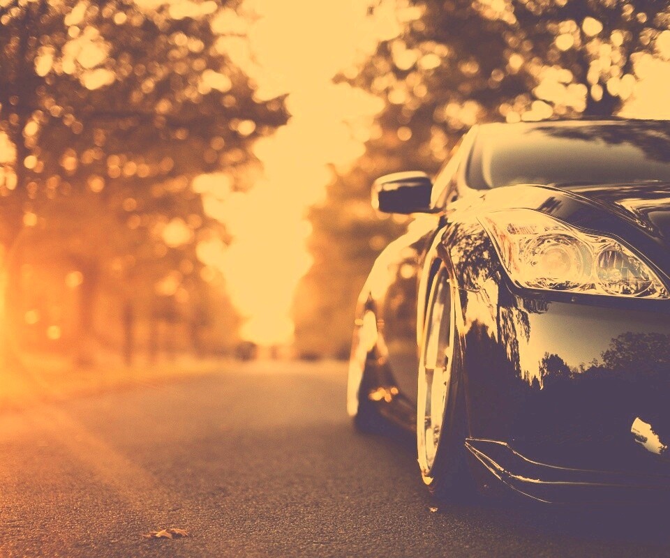 Автомобиль на закате обои